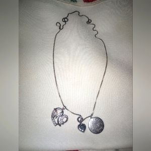 3 chim Necklace